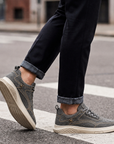 Men's brown retro suede sneakers