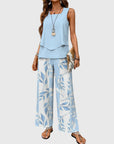 Fresh Women's Set With Chic Square Neckline 0