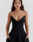 Sculpted Bodice A-Line Dress With Voluminous Skirt 3