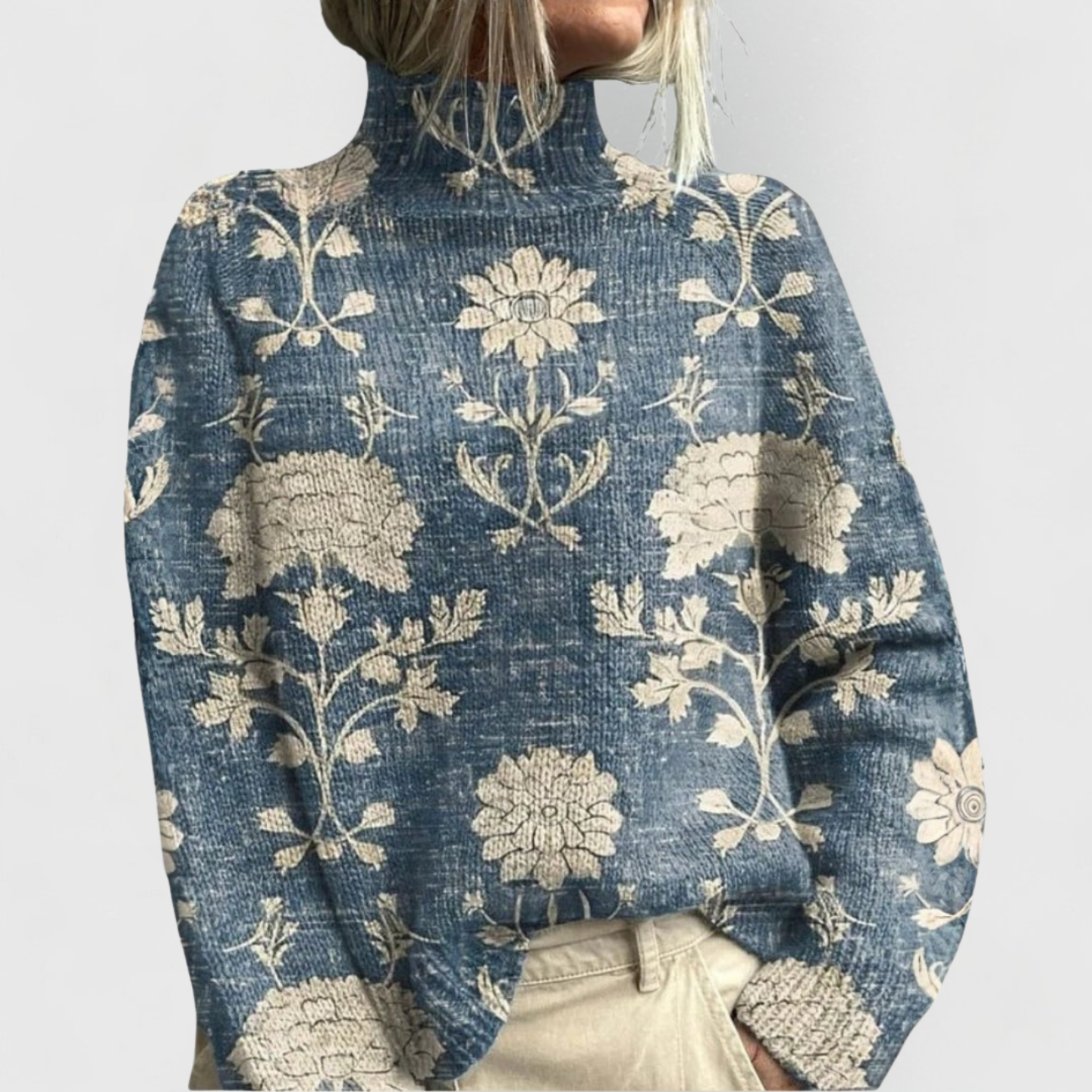 Women's green turtleneck knit jumper with relaxed fit