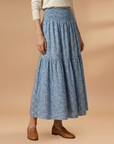 Charming Floral Skirt with Flattering Fit 3