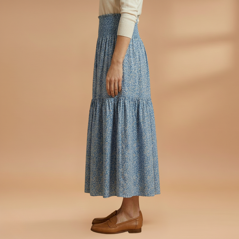 Charming Floral Skirt with Flattering Fit 5