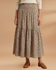 Charming Floral Skirt with Flattering Fit 6
