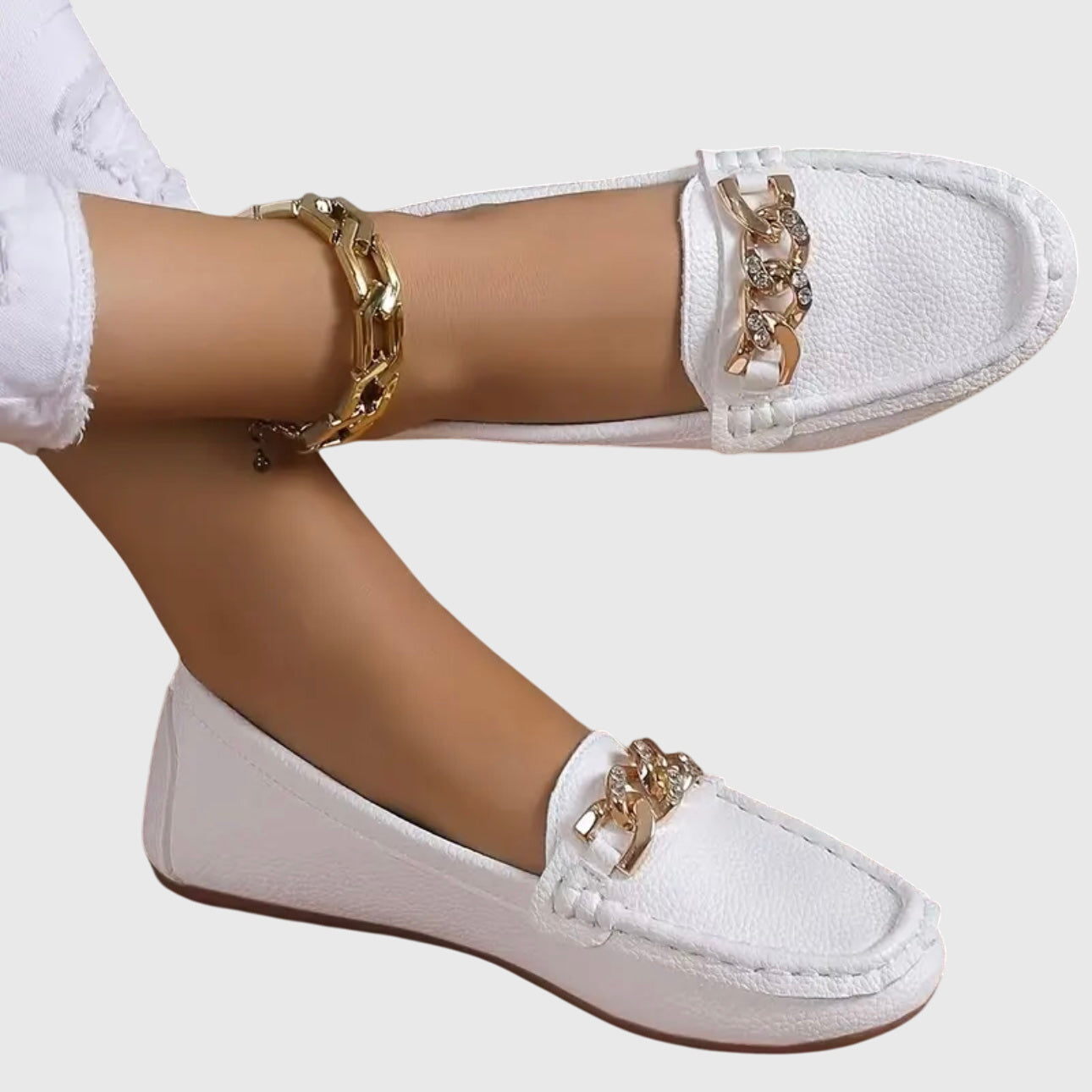Chic Black Loafers for Women with Chain Detail 0