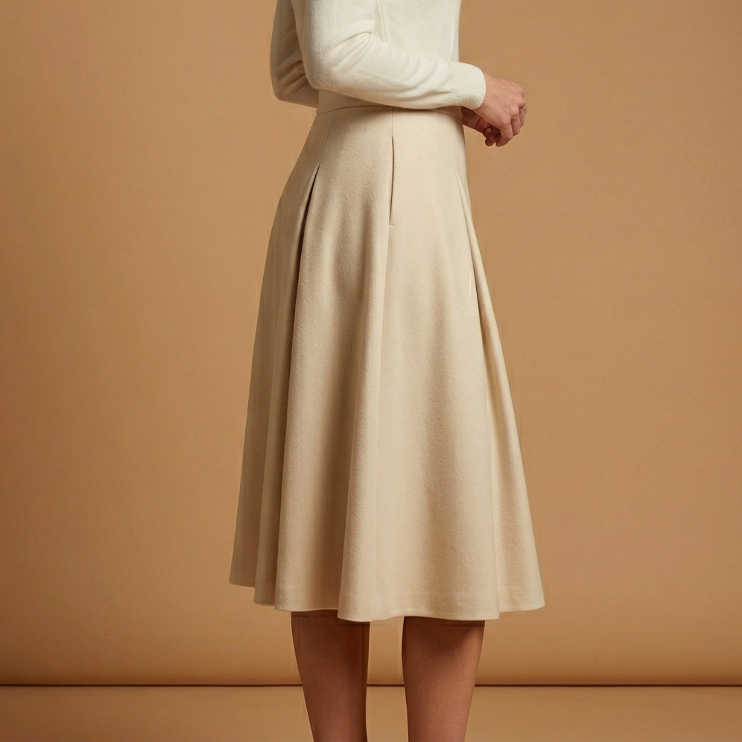 Chic High-Waisted Midi Skirt With Pockets 4