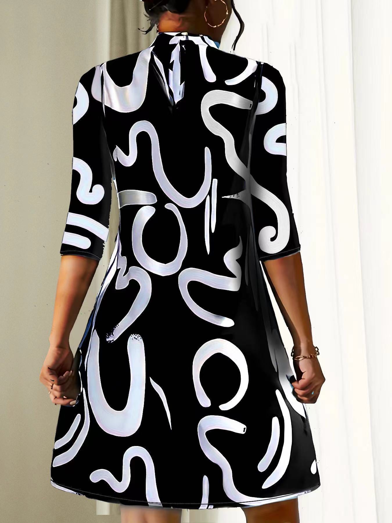 Chic Summer Dress With Trendy Print Design 1