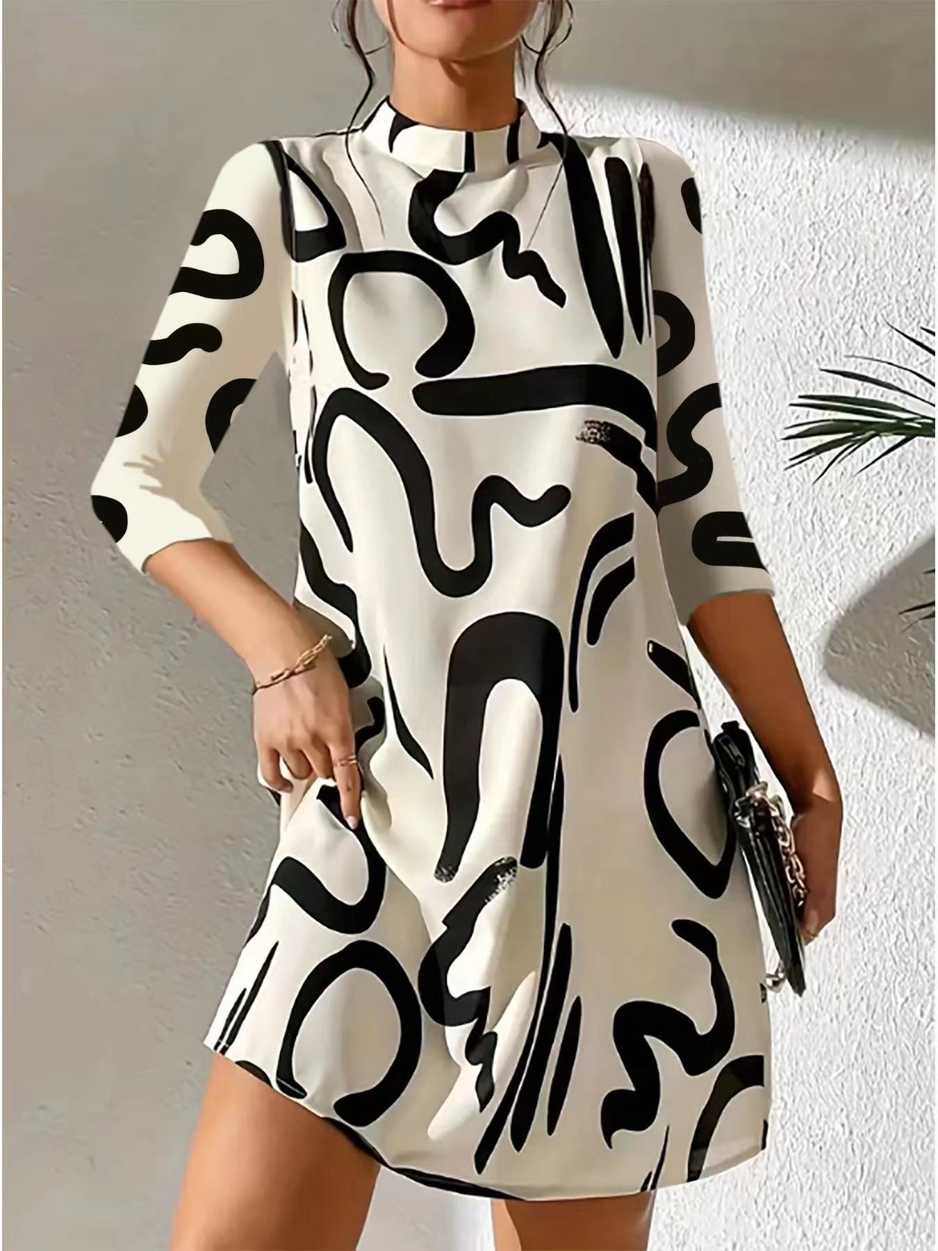Chic Summer Dress With Trendy Print Design 2