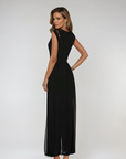 Chic Women's Jumpsuit with Crew Neck Fit 1
