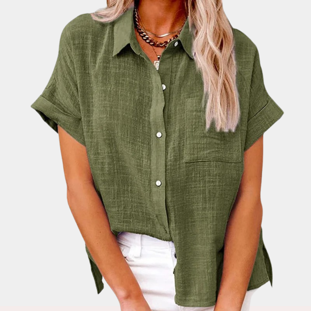 Chic Women's Shirt With Pocket - Short Sleeve 1