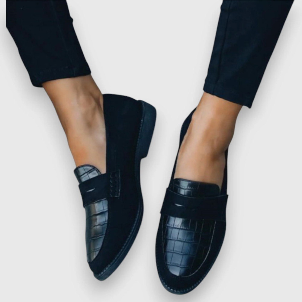 Classic Black Loafers For Women, Chic Comfort 0