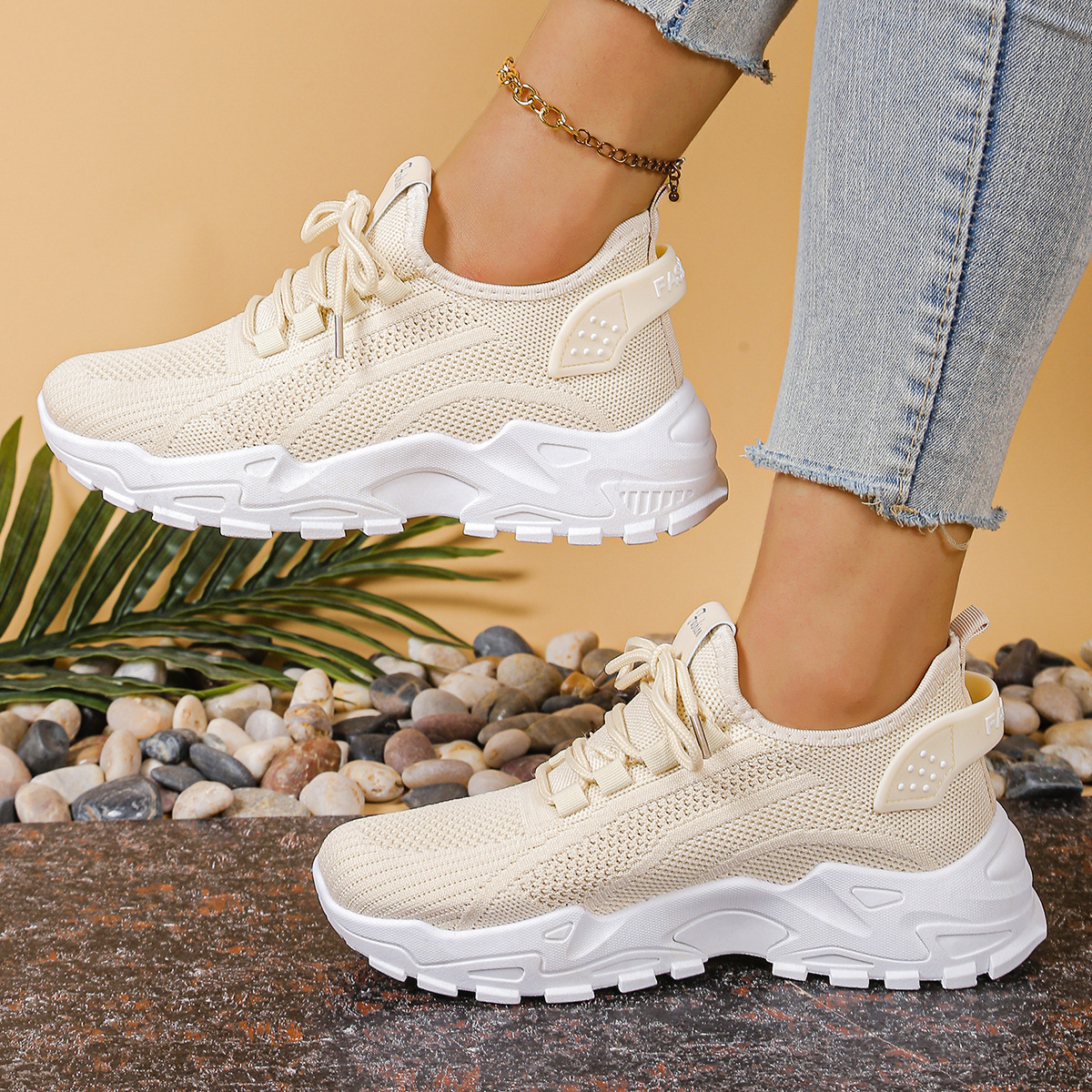 Comfortable Sneakers With Arch Support & Cushioning 0