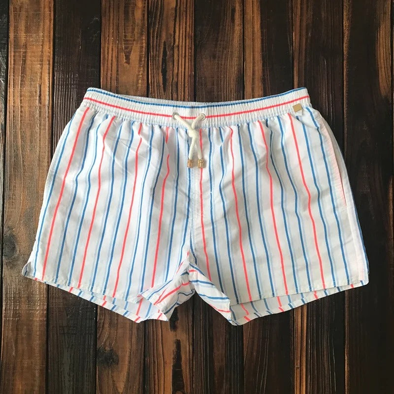 Effortless Men's Swim Trunks With Stylish Fit 1