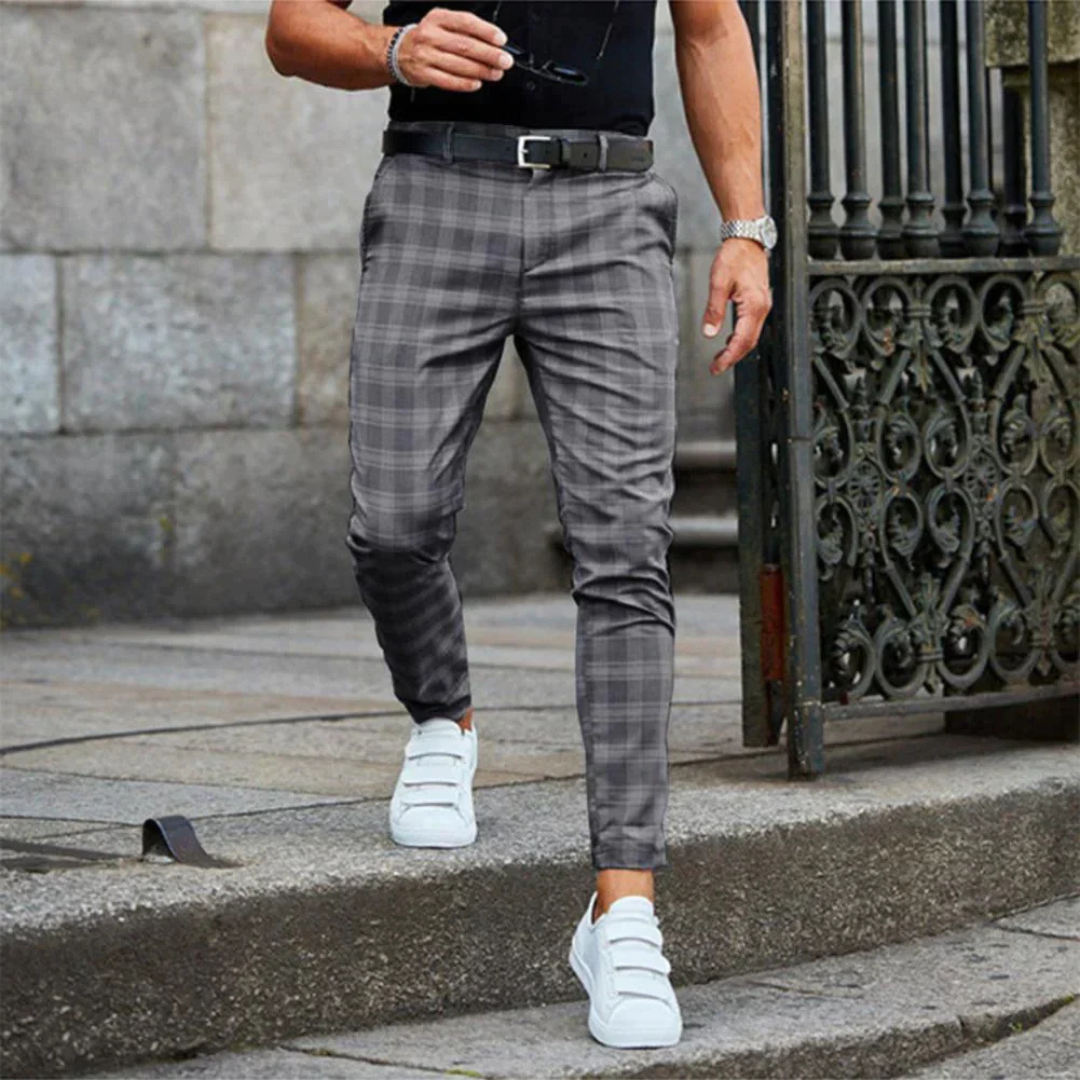 Effortless Mens Chino Pants With Relaxed Fit 3