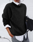 Women's grey cashmere jumper with classic crew neck