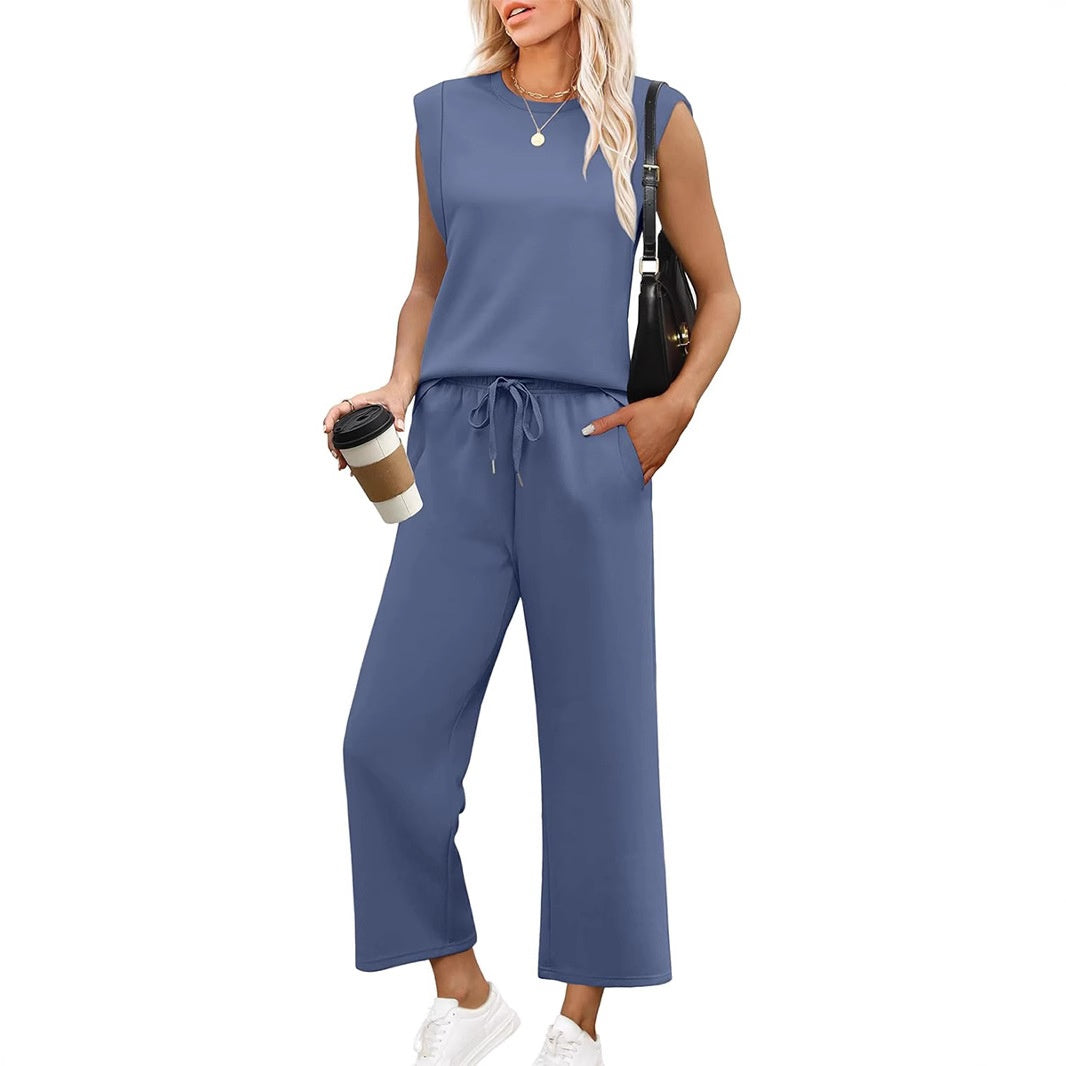 Women’s blue women's sleeveless lounge set