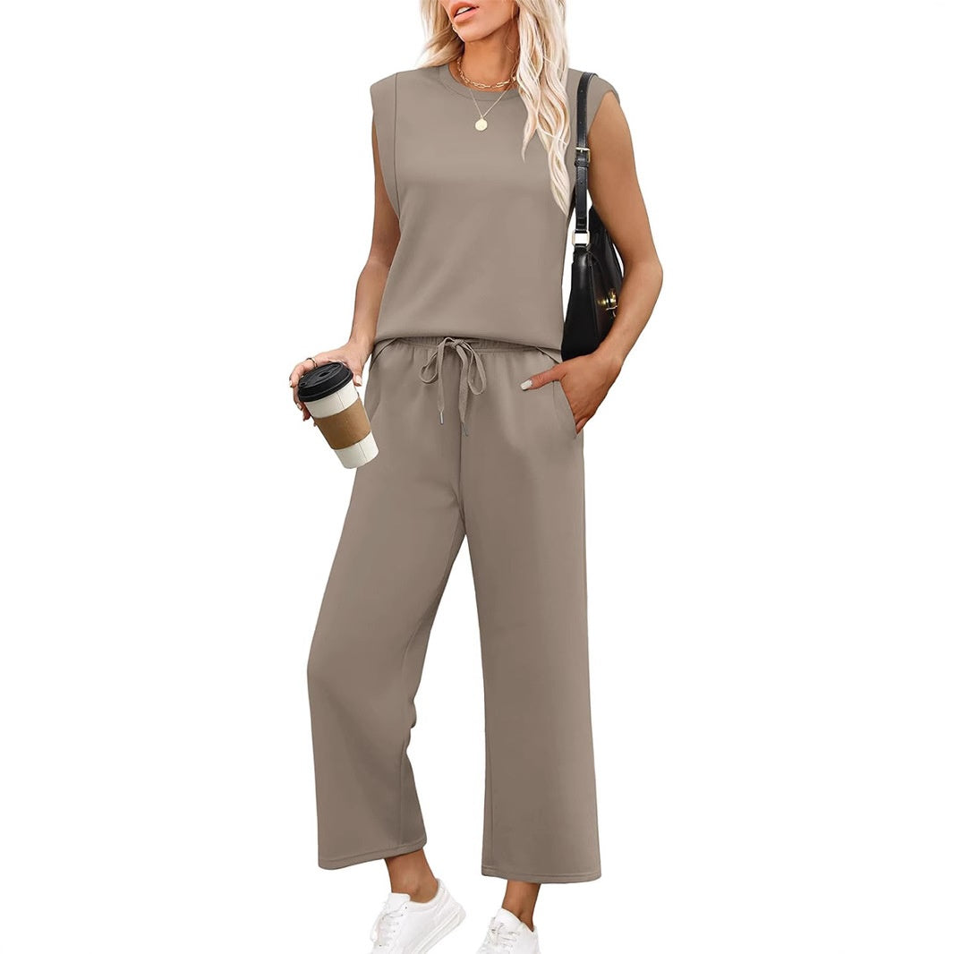 Women’s blue women's sleeveless lounge set