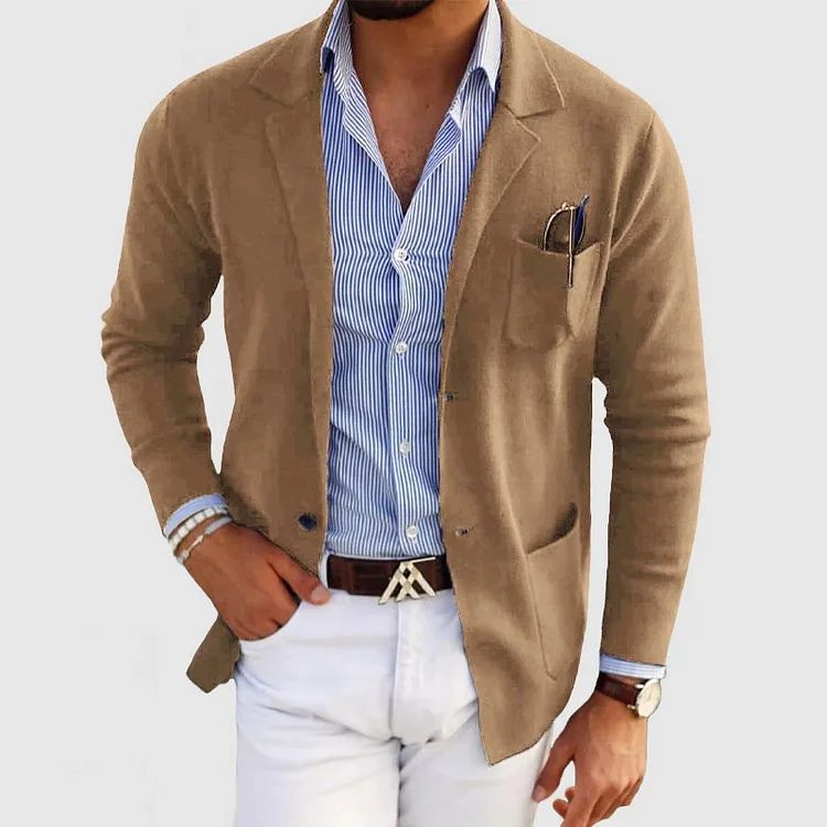 Men's blue single-breasted wool blazer with notch lapel