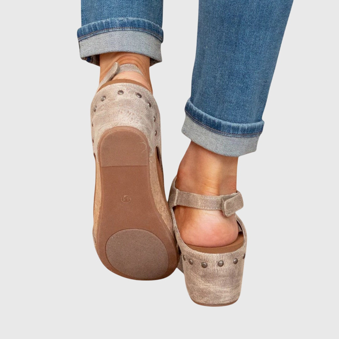 Fresh Sandals for Women with Adjustable Buckle 2