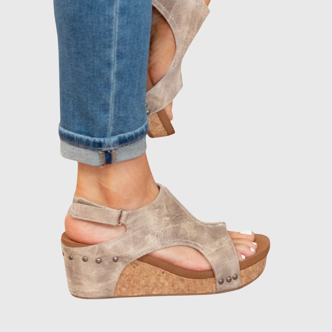 Fresh Sandals for Women with Adjustable Buckle 3