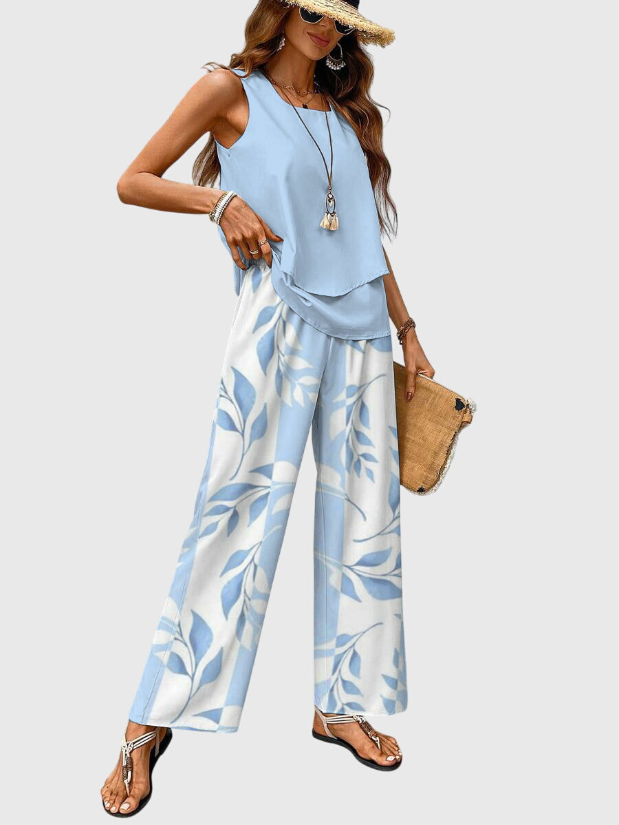 Fresh Women's Set With Chic Square Neckline 1