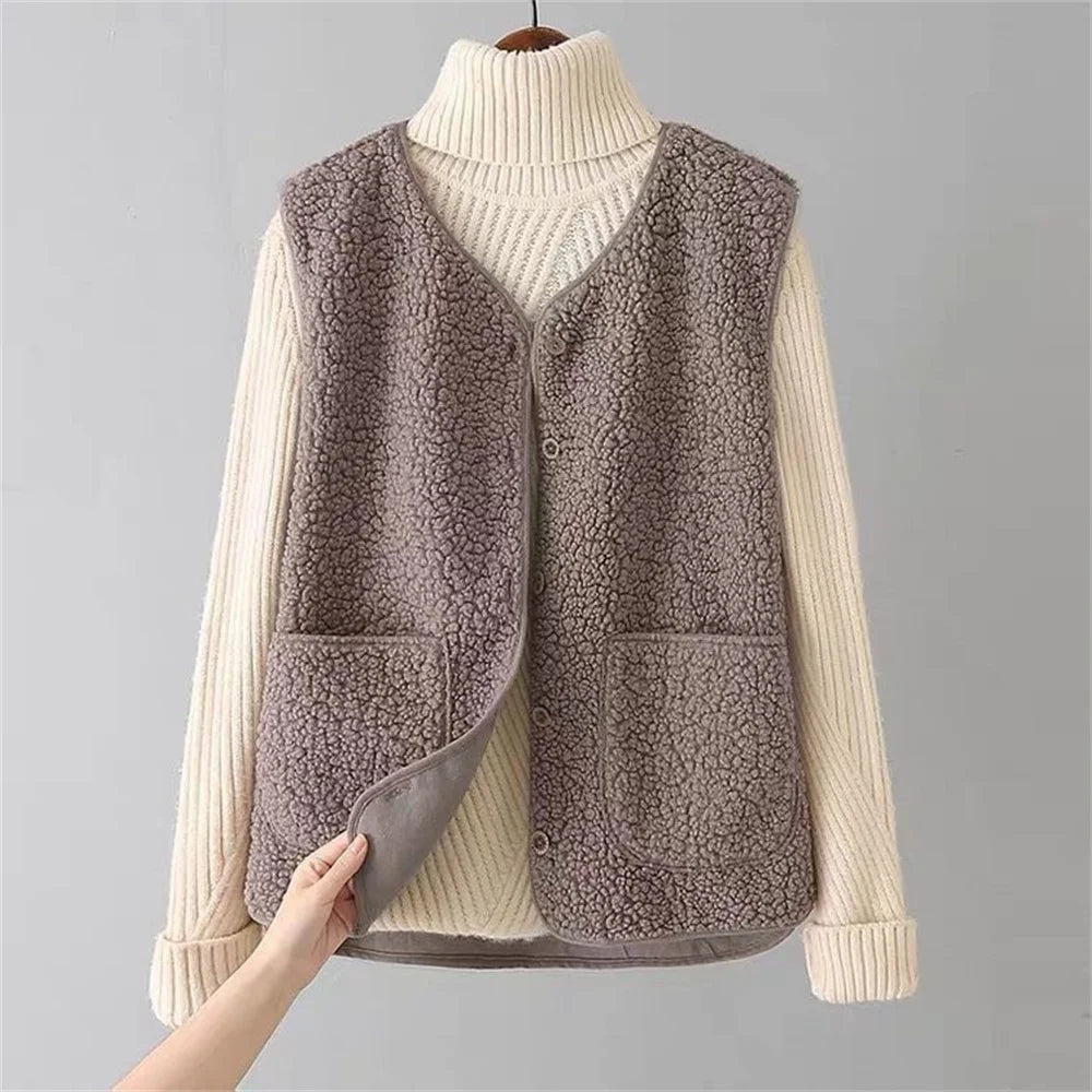Women's sherpa vest sleeveless fleece warm casual in beige