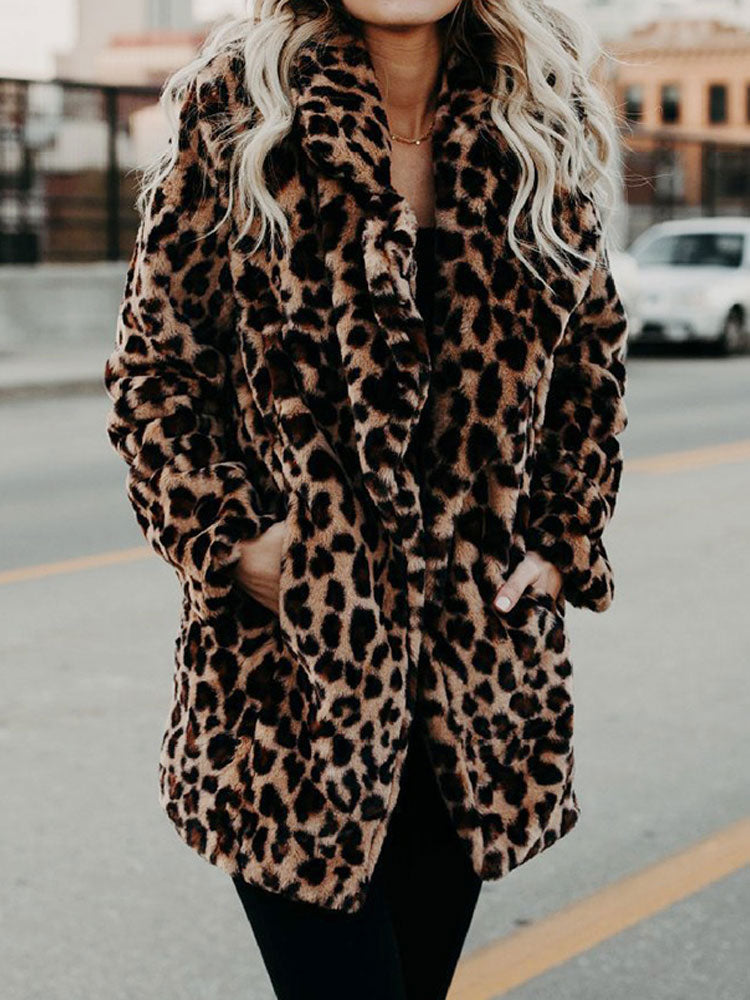 Women's leopard leopard print faux fur coat with oversized collar