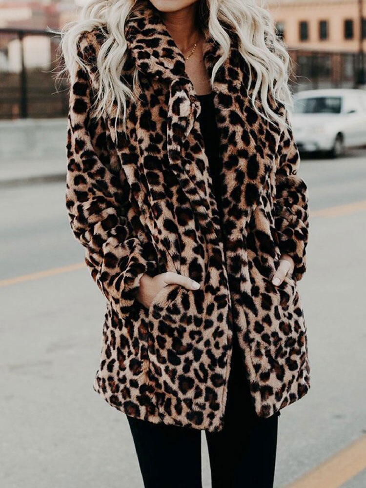 Women's leopard leopard print faux fur coat with oversized collar