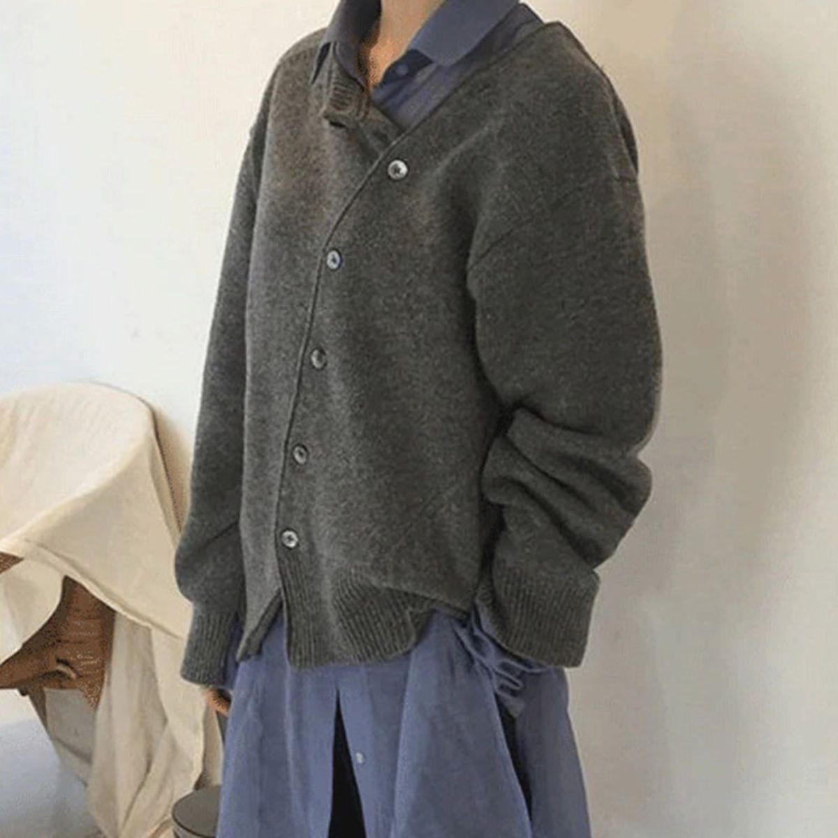 Women's brown cashmere jumper with soft knit
