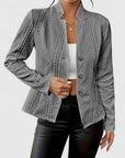 Women's white textured cropped tailored jacket