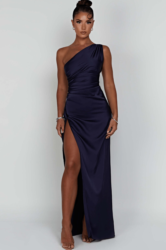 One-Shoulder Maxi Dress With Thigh-High Split 8