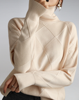 Women's cashmere turtleneck jumper in beige, cashmere and wool blend, elegant winter knitwear