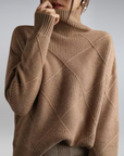 Women's cashmere turtleneck jumper in beige, cashmere and wool blend, elegant winter knitwear