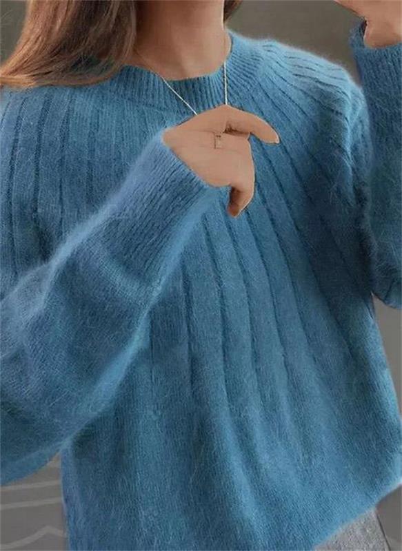Women's cashmere jumper in blue, 100% premium cashmere, classic fit luxury winter knitwear