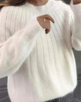 Women's cashmere jumper in blue, 100% premium cashmere, classic fit luxury winter knitwear