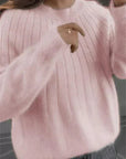 Women's cashmere jumper in pink, 100% premium cashmere, luxury soft winter knitwear