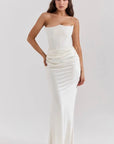 Strapless Corset Gown With Floor-Sweeping Hem 5
