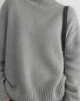 Women's beige oversized cashmere turtleneck jumper