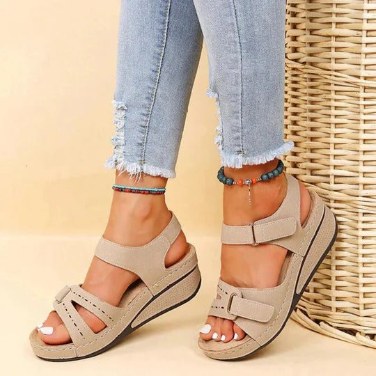 WOMEN'S WALKING SANDALS ADJUSTABLE TWIN STRAPS FLAT FOOTBED SLIDE-ON DESIGN 7