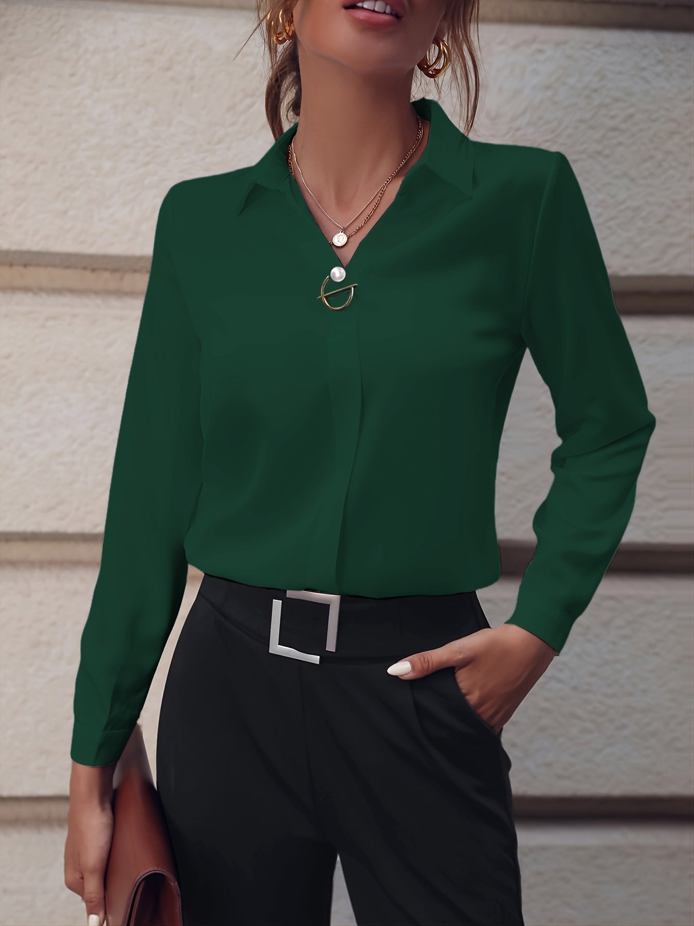 Women's long sleeve blouse slim fit in white