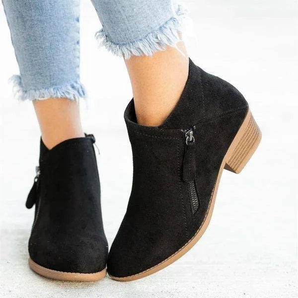 Women's orthopedic ankle boots in blue with anatomical footbed and retro design