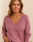 Women's V-neck cashmere jumper in pink, 100% premium cashmere, classic fit winter knitwear