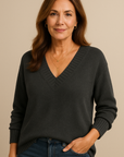 Women's V-neck cashmere jumper in pink, 100% premium cashmere, classic fit winter knitwear