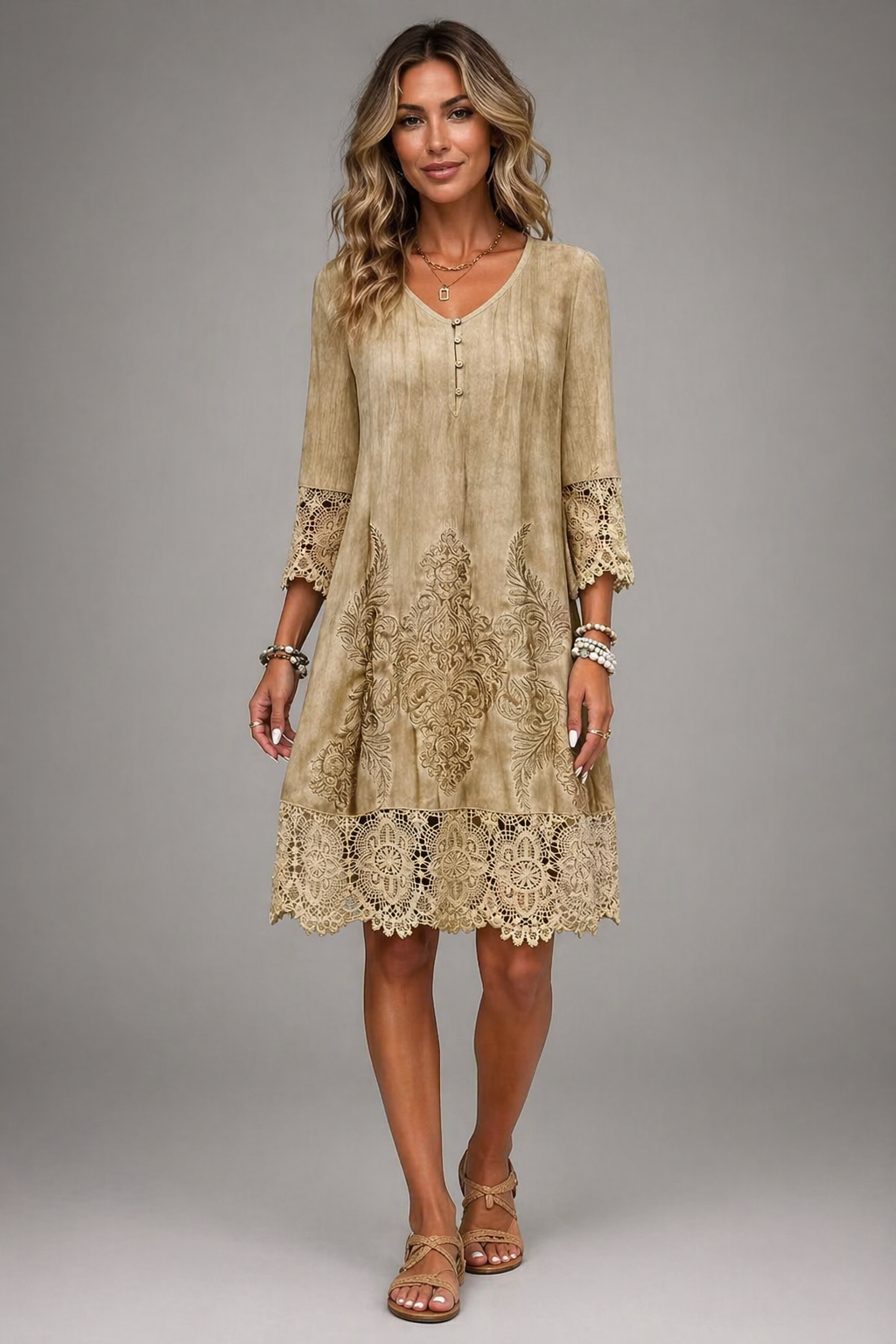 Charming Midi Dress With Lace And 3/4 Sleeves 0